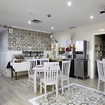 Hotel Real De 3*