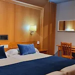 Real De Hotel