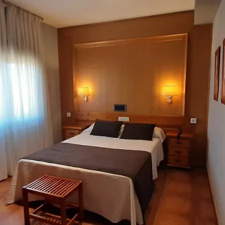 Real De Hotel 3*