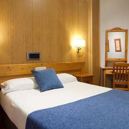 Hotel Real De