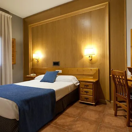 Real De Hotel