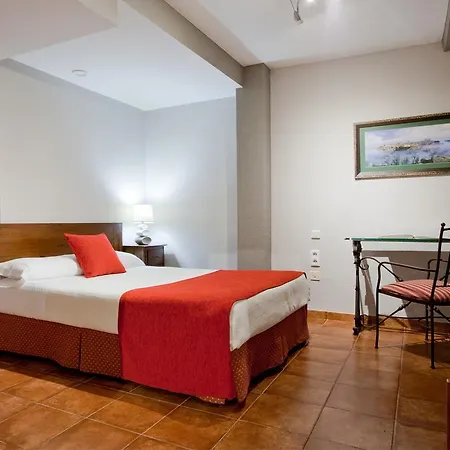 Real De Hotel